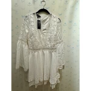 NWT Eilly Bazar Boho Lace Long Sleeve White Dress with Crochet Detail SZ Small